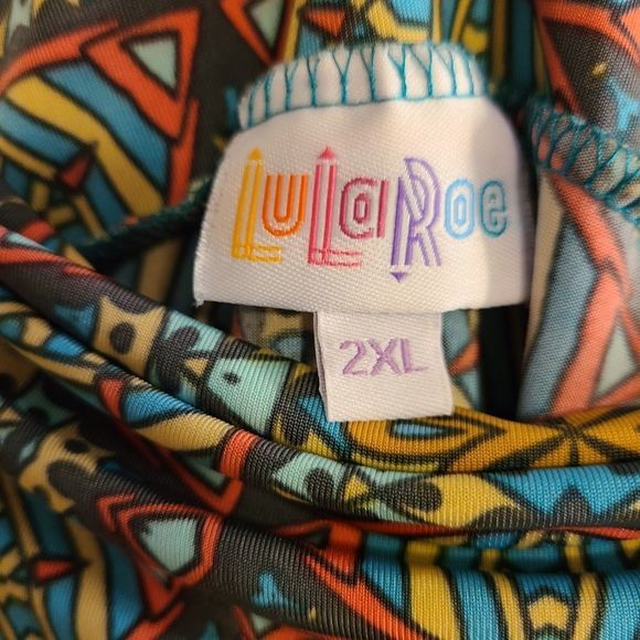 Lularoe Azure skirt - NWOT - size 2XL -  fun geometric print - Picture 4 of 5
